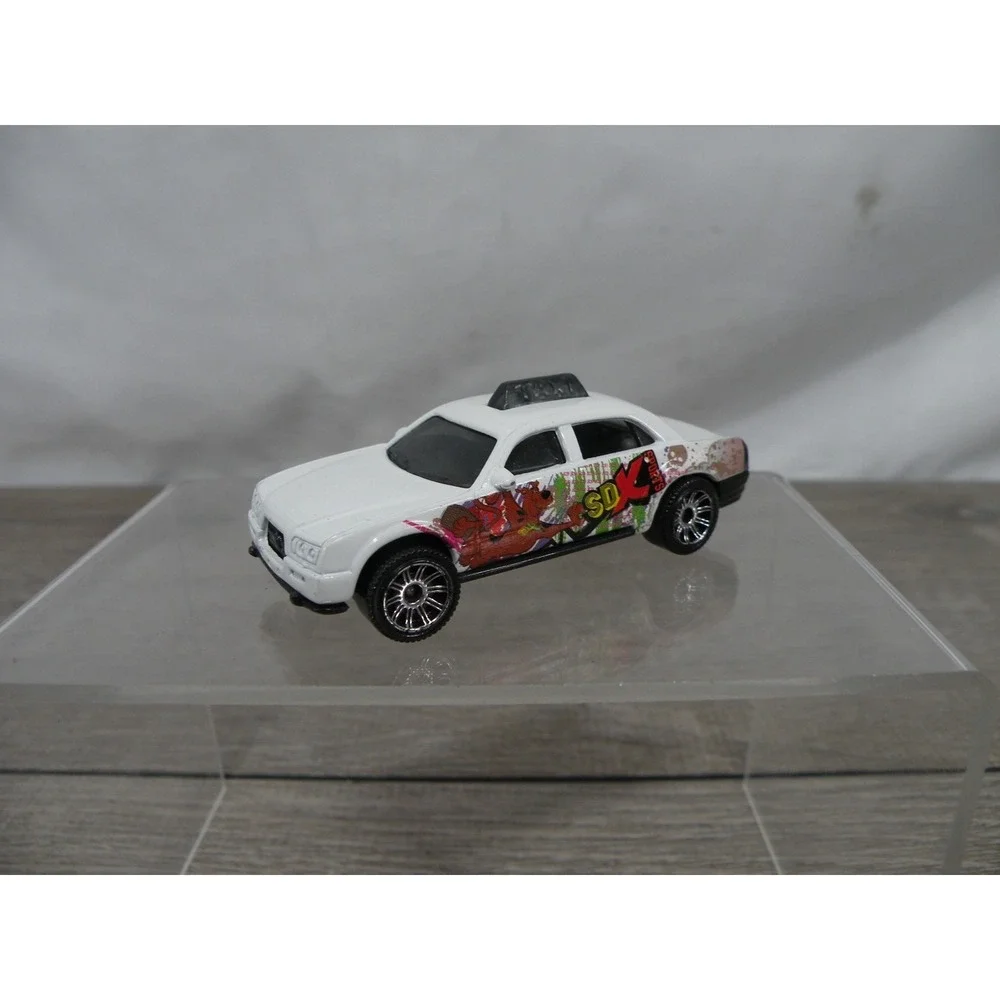 Matchbox Scooby-Doo SD Series Taxi Cab White Diecast Car Thailand 2002